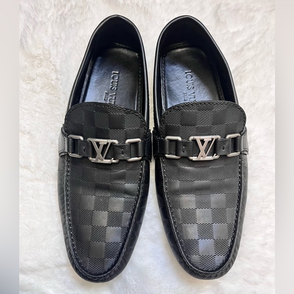 Mens Louis Vuitton loafers - Picture 1 of 9